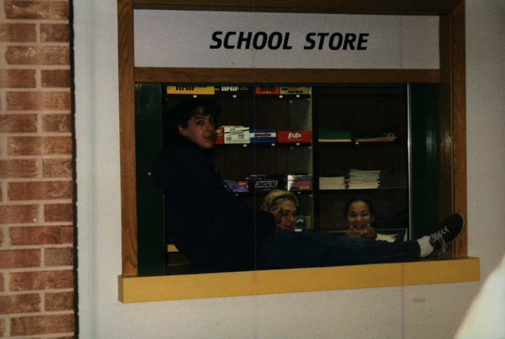 %_tempFileName2025-12-04-15-24-0024%