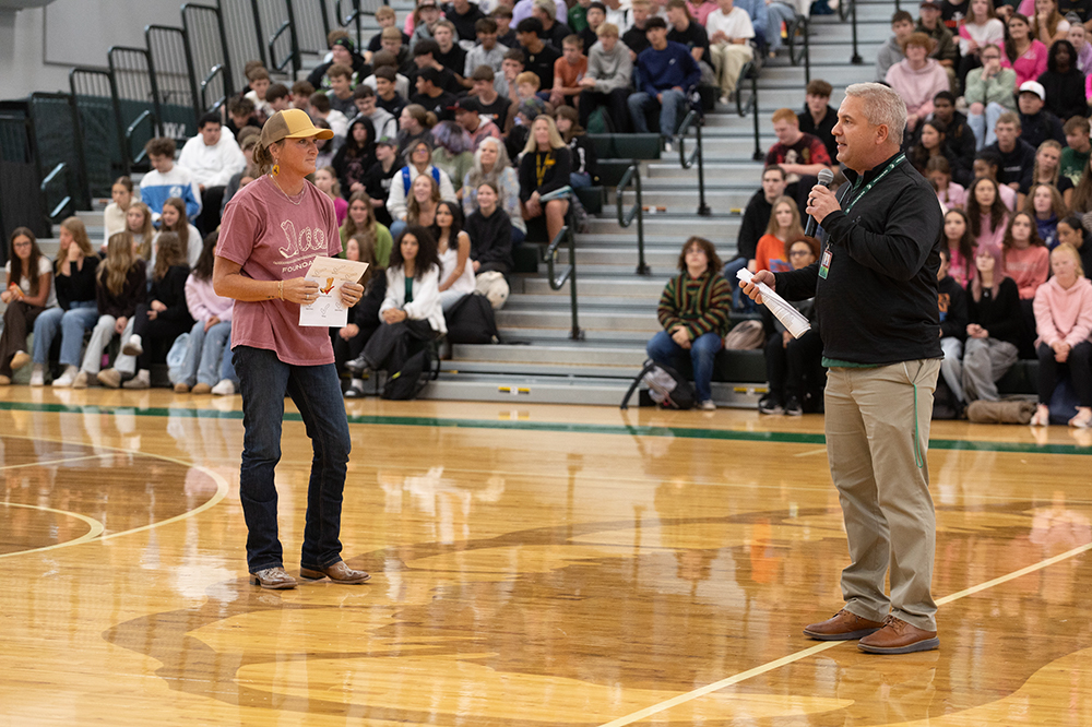 %_tempFileName1M6A3872%