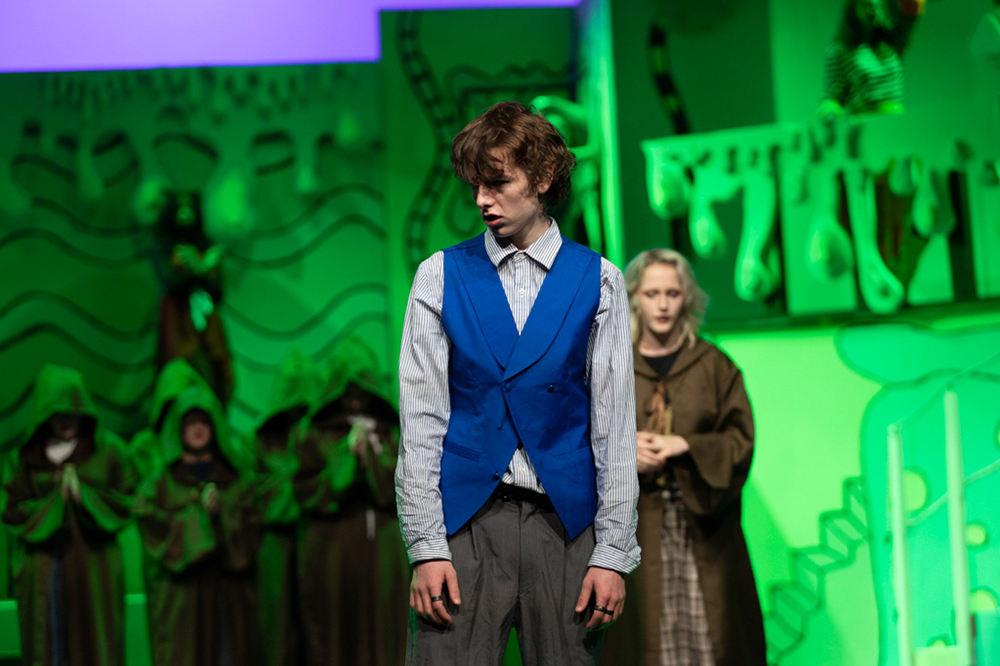 %_tempFileName1M6A2021%